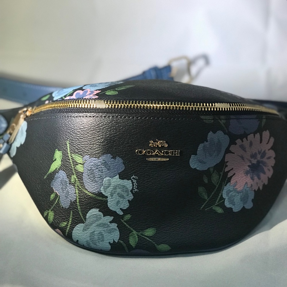 Coach Belted Bag With Painted Peony Print - Picture 7 of 8